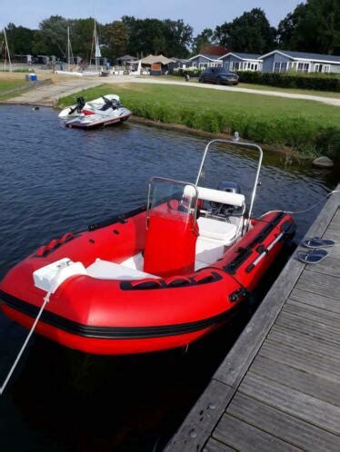 marinesports rubberboot.